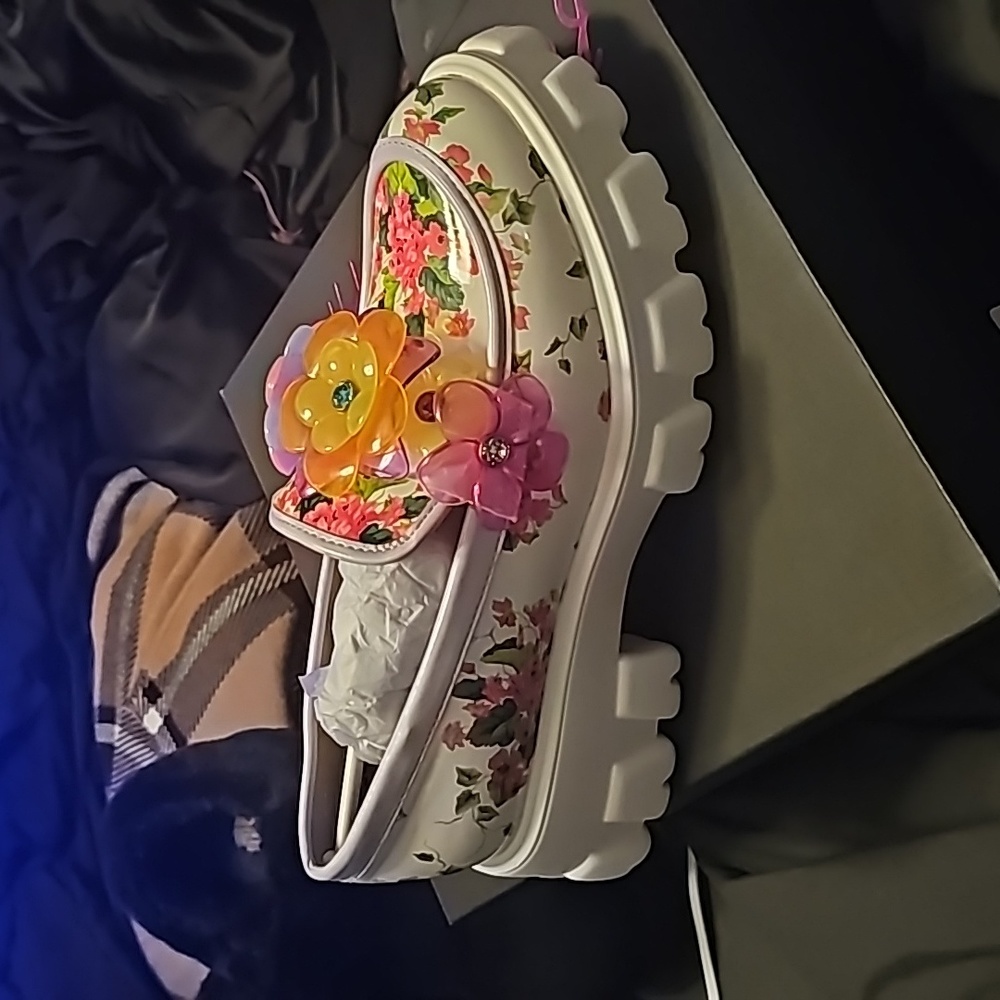 Betsey Johnson Vinie Floral Loafer